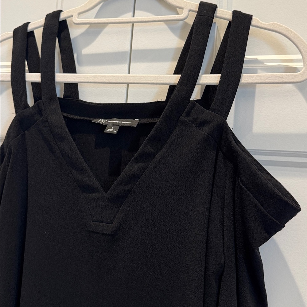 INC blouse‎